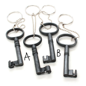 key chain - gunmetal