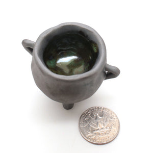 ceramic mini cauldron iii