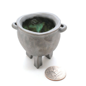 ceramic mini cauldron iv