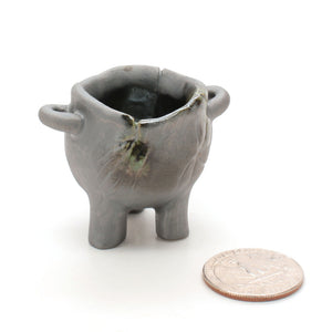 ceramic mini cauldron v