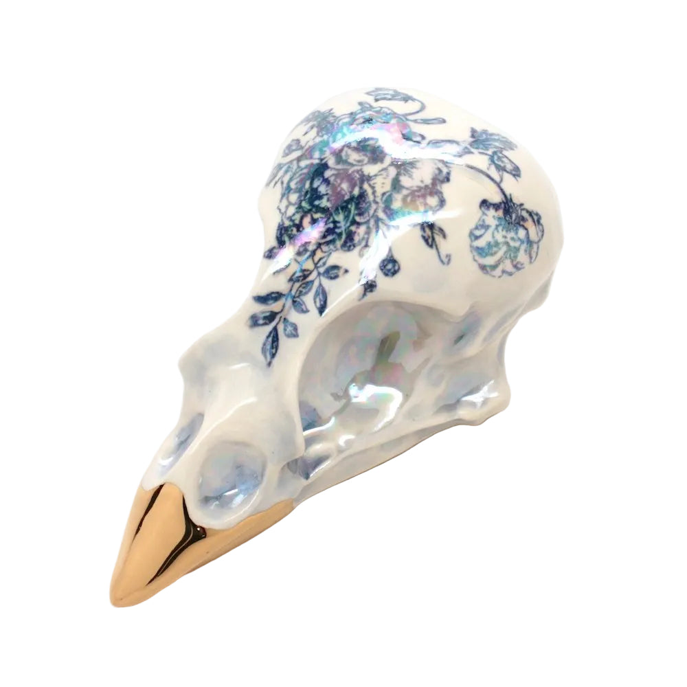 ceramic sparrow skull v