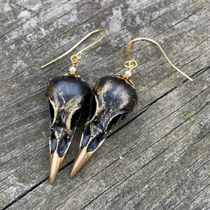 mini magpie earrings - black and gold