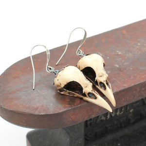 mini magpie earrings - aged bone